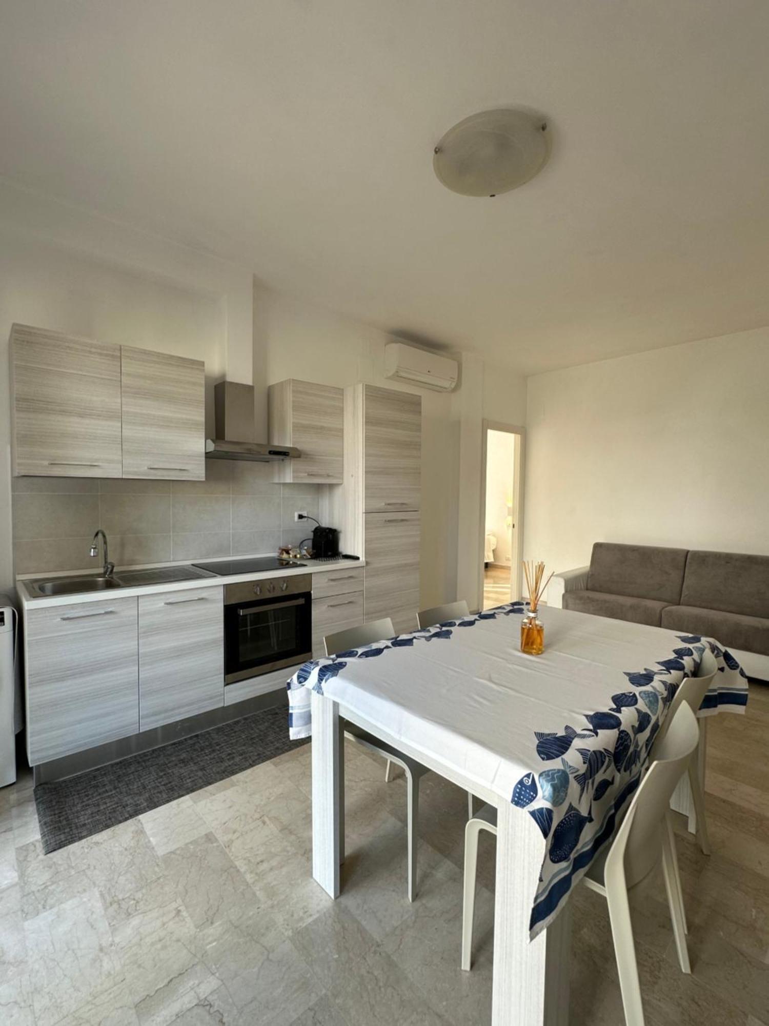 Casa Rossella Apartment ปอร์โต ซันเตลปีดิโอ ภายนอก รูปภาพ